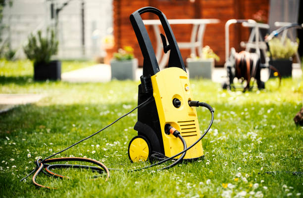 Best Patio and Deck Pressure Washing  in Troy, NY